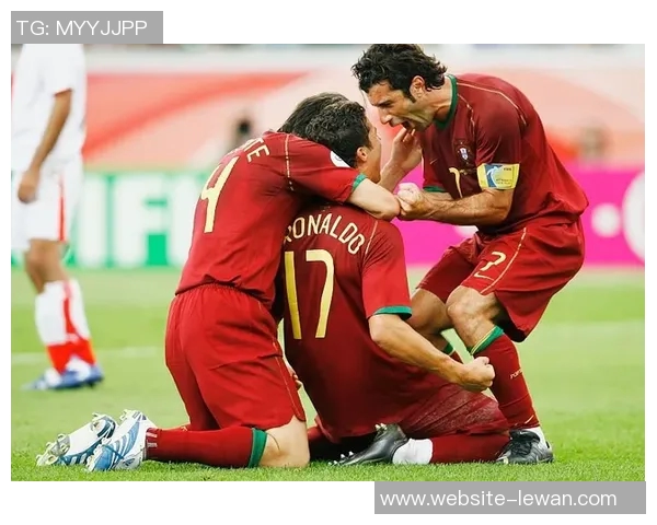 我的竹马不仅是我的青涩回忆更是足球场上的璀璨明星 我的竹马不仅是我的青涩回忆更是足球场上的璀璨明星